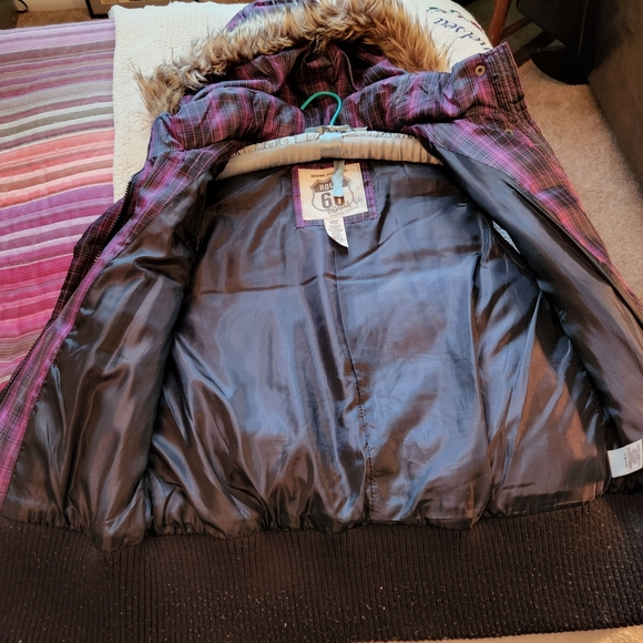 Route 66, size M,  hooded puffy vest - Picture 4 of 9